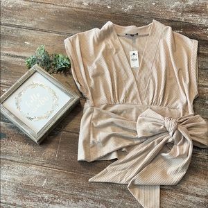 Express Metallic Gold Cap Sleeve Sweater ❤️